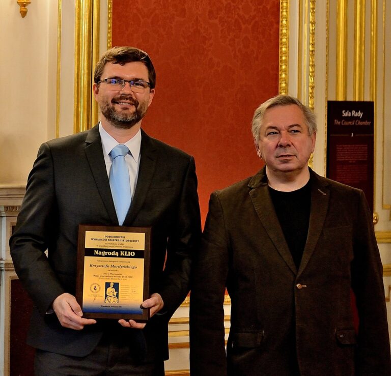Świętujemy Nagrodę KLIO razem z redaktorem prowadzącym Adrianem Markowskim