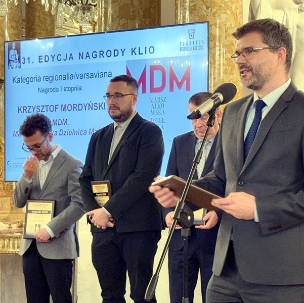 Za MDM otrzymuję prestiżową Nagrodę KLIO pierwszego stopnia! Fot. Wydawca.com.pl